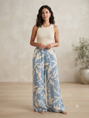 Wide-Leg Flowy Printed Linen Blend Pants in Light Blue & Cream Pull On Medium